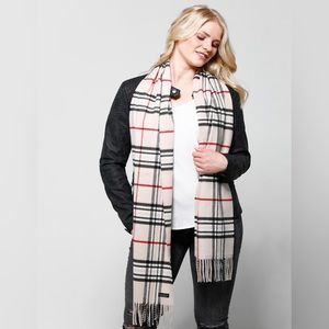 V. FRAAS cashmink plaid scarf (NWOT)